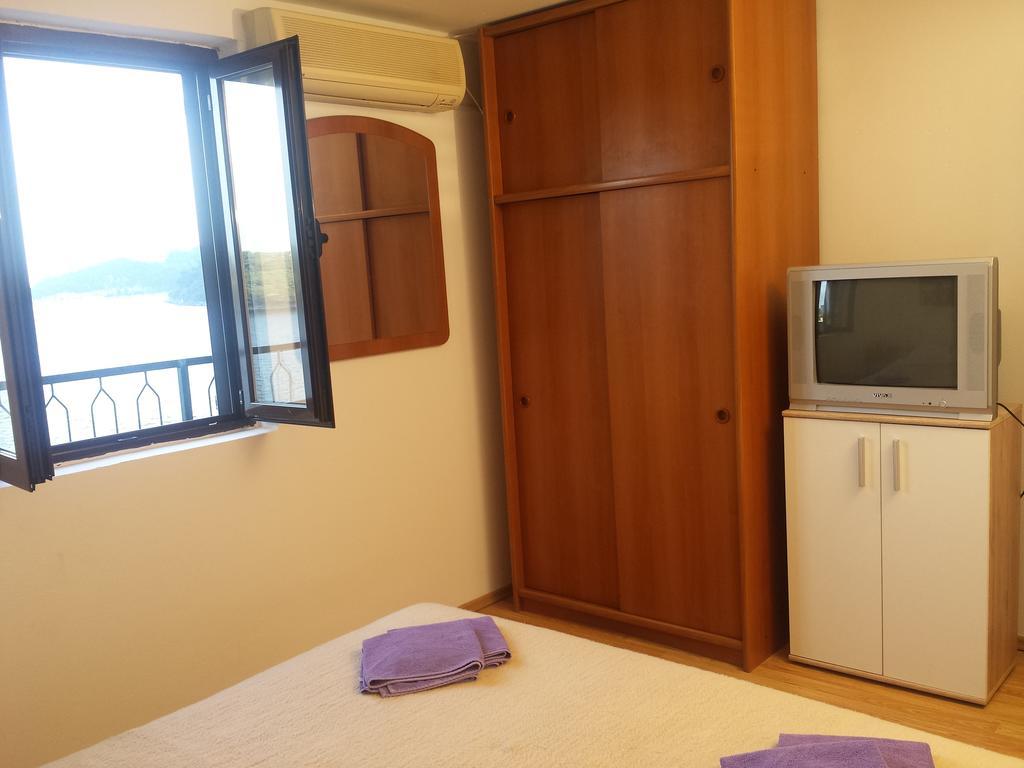 Apartments "Villa Mungos" Sobra Exteriér fotografie